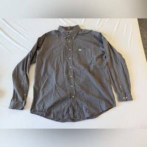 Size XL Cinch Button Down